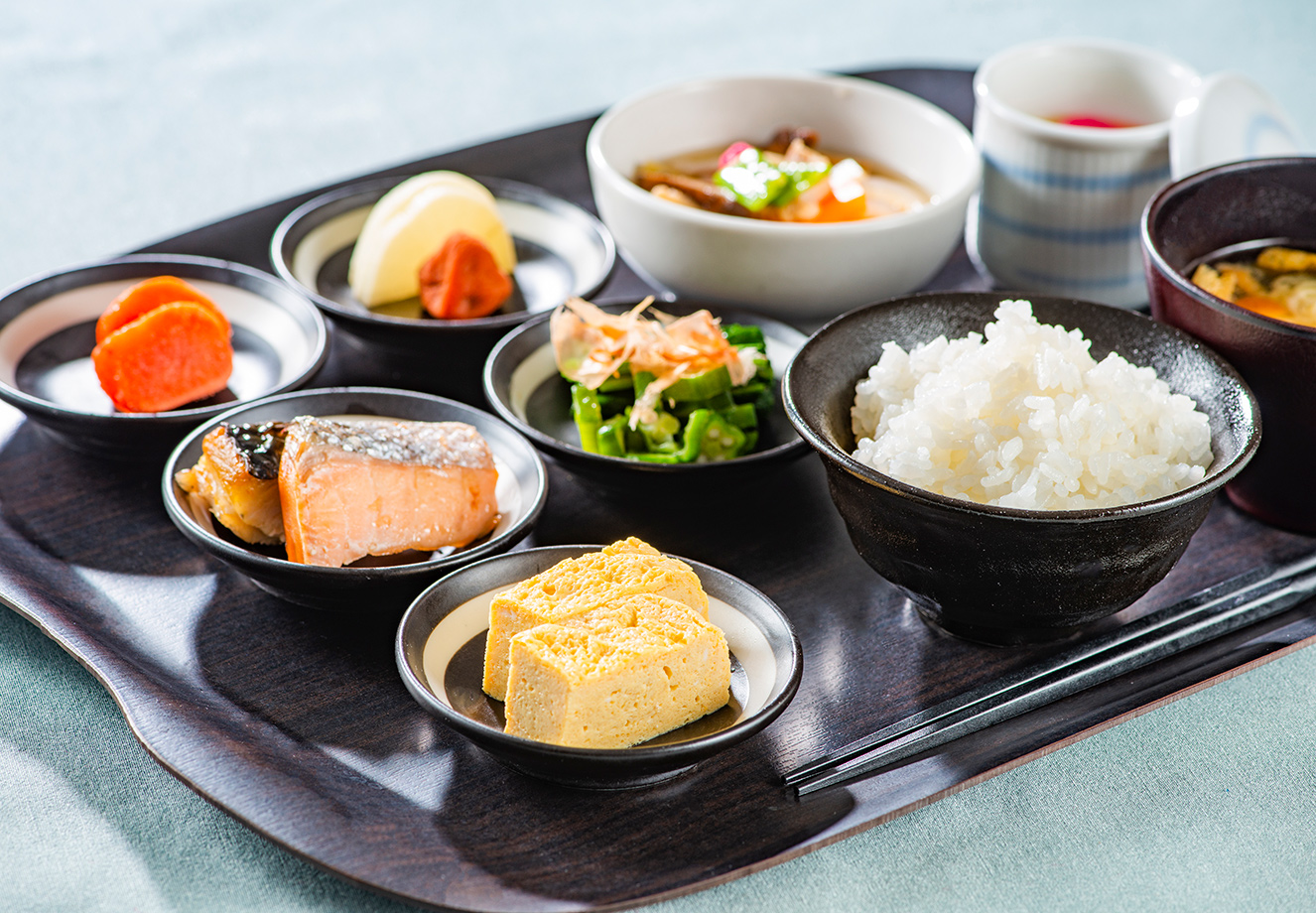 朝食バイキング